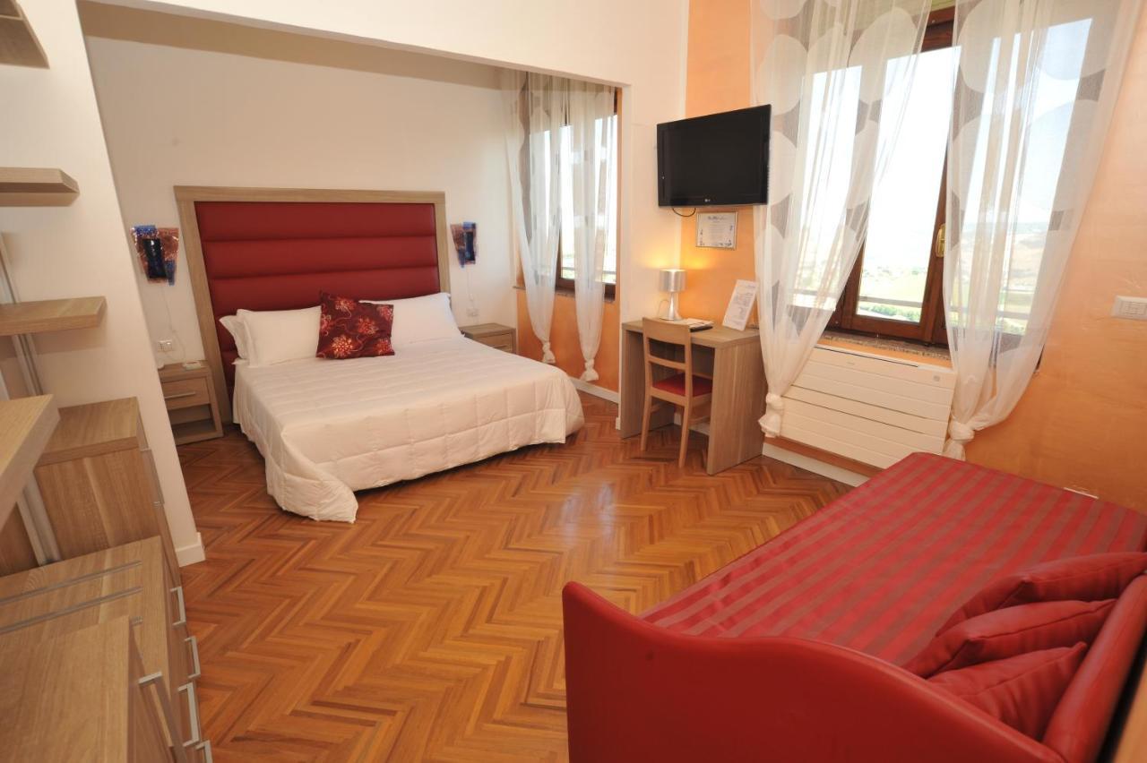 Hotel Astoria Fermo megye Kültér fotó